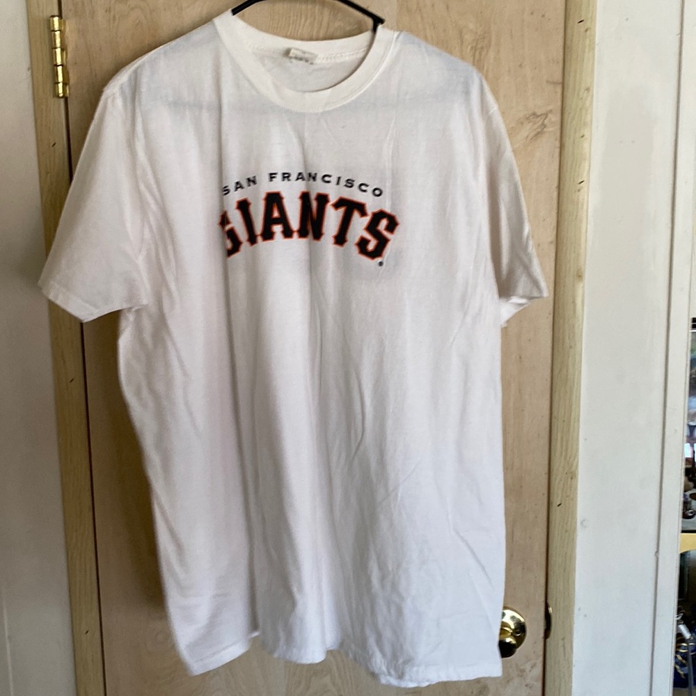 Levis 501 Jeans San Francisco Giants giveaway t-shirt. Size XL